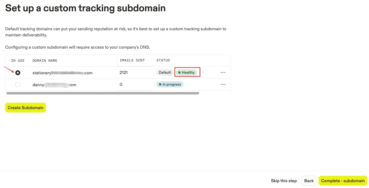 Tracking subdomain 状态显示为 Healthy。
